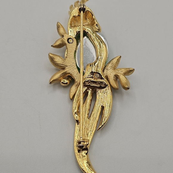 Vintage Cockatoo Parrot Pin Signed Daria, Gold and Green, Jelly Belly, Large Bir - Picture 5 of 5